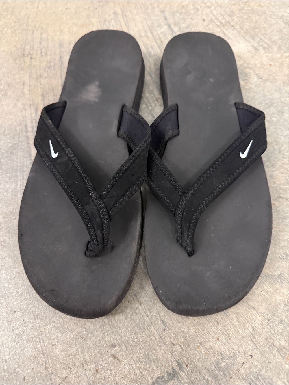 Nike Black Flip-Flop Sandals